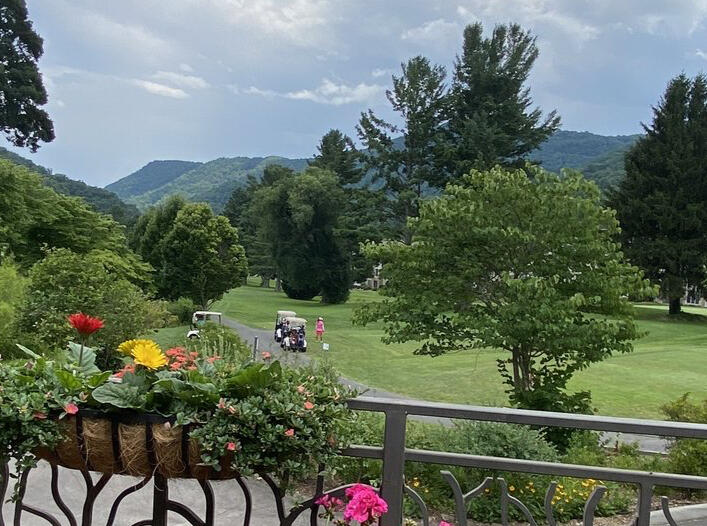 Golfing near Waynesville
